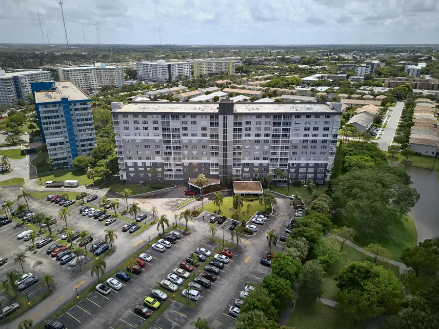 3850 Washington Street #212, Hollywood, FL 33021 - #2