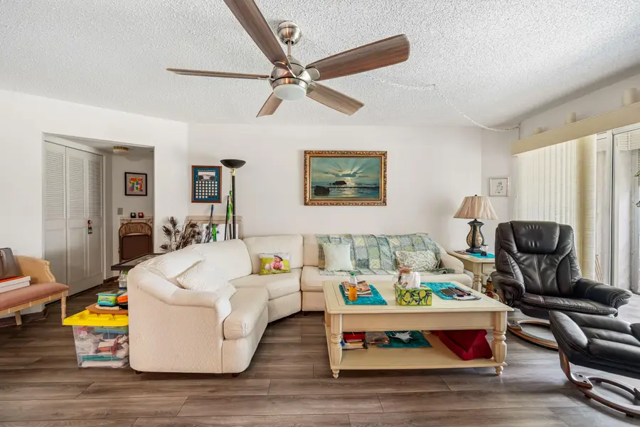 3755 Via Poinciana, Lake Worth, FL 33467 - #3