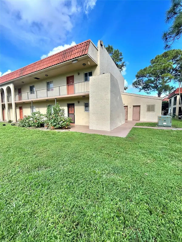 6100 Forest Hill Boulevard #101, West Palm Beach, FL 33415