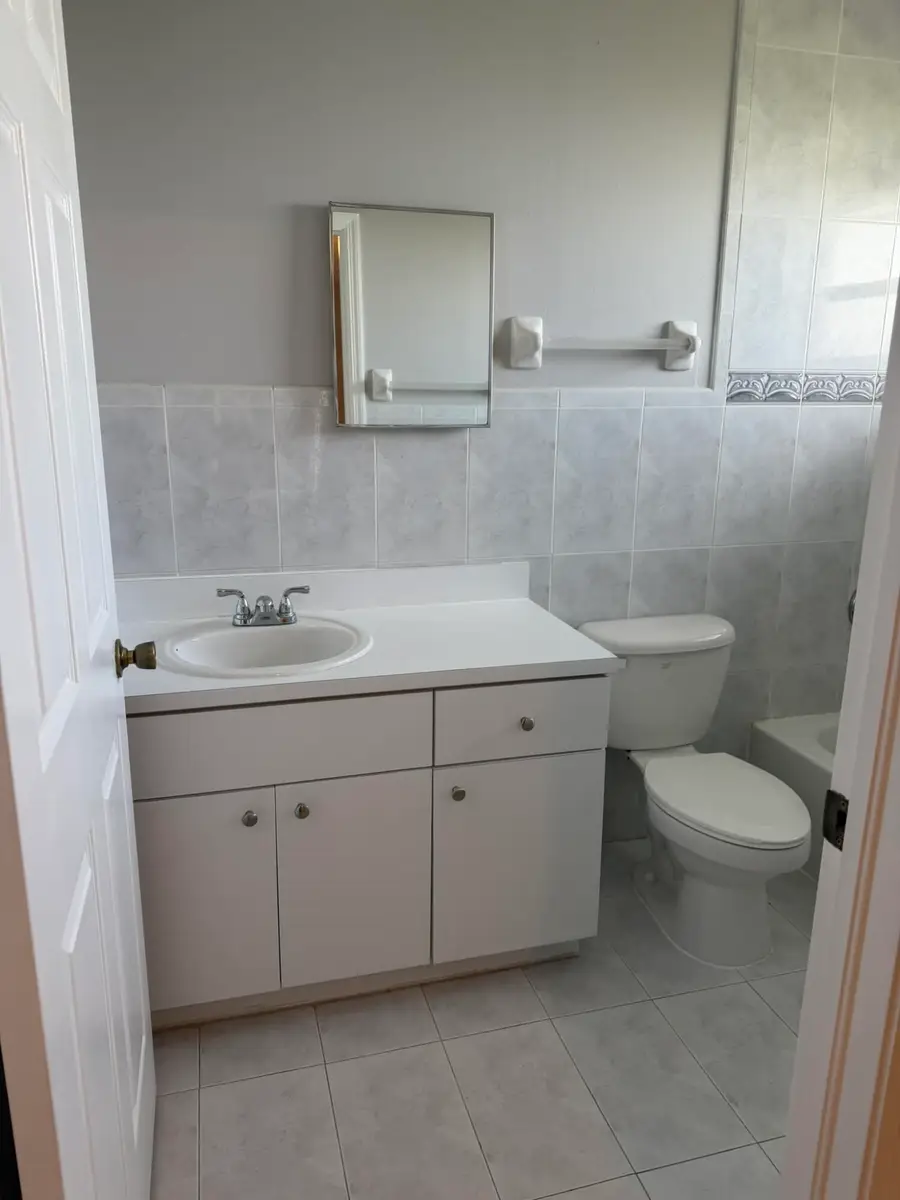 661 S Biscayne River Drive, Miami, FL 33169 - #3