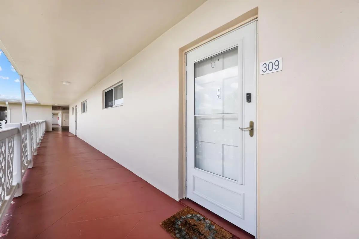 2682 S Garden Dr #309, Lake Worth, FL 33461 - #1