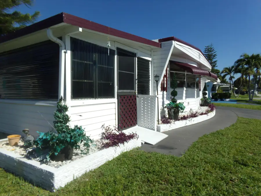 6385 Cypress Lane, Atlantis, FL 33462 - #2