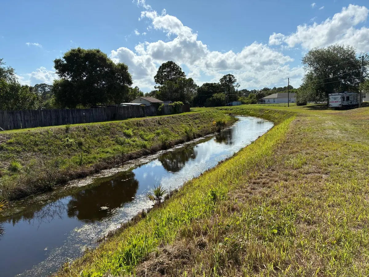 1292 Sandusky Street Se, Palm Bay, FL 32909 - #1