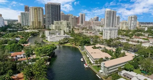 1000 SE 4th Street #209-210, Fort Lauderdale, FL 33301