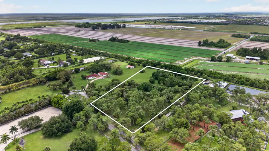 000 Foxtrail, Loxahatchee, FL 33470 - #2