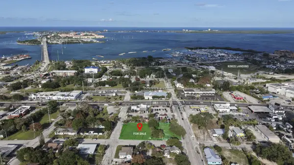 416 Avenue D, Fort Pierce, FL 34950