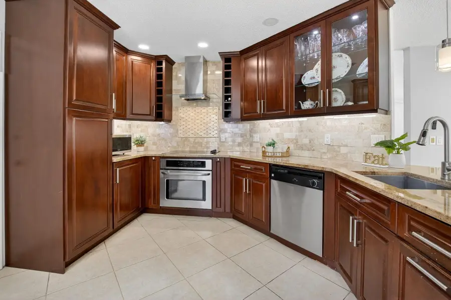 9901 Majorca Place, Boca Raton, FL 33434 - #2
