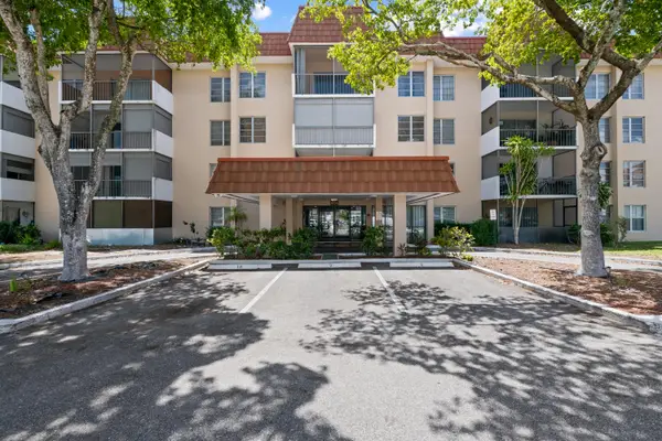 4156 Inverrary Drive #210, Lauderhill, FL 33319