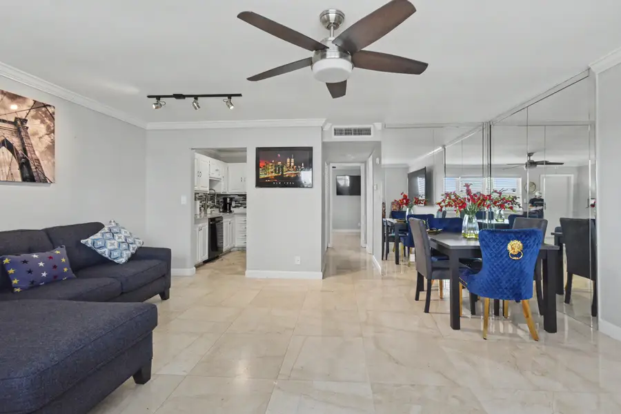 2840 NE 14th St #405a, Pompano Beach, FL 33062 - #3