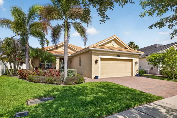 11642 SW Rowena Street, Port St Lucie, FL 34987