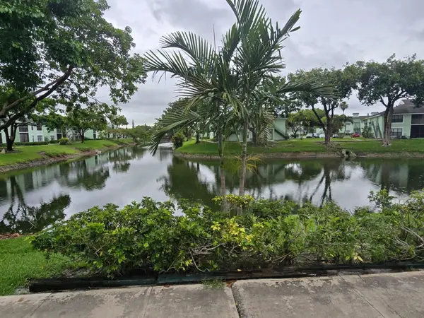 8775 NW 39th Street Nw #8775, Sunrise, FL 33351