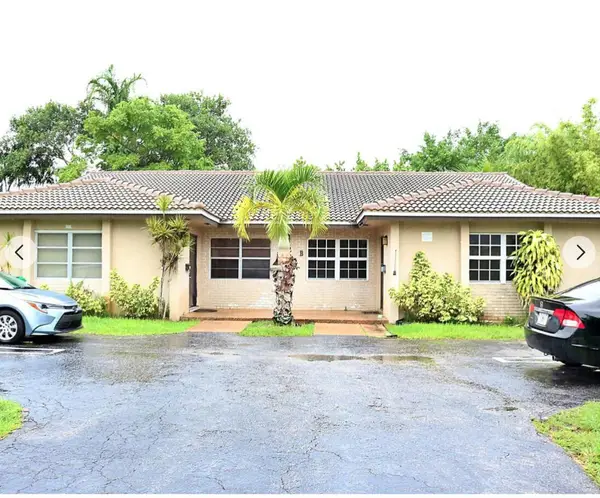 11200 NW 39th Street Nw #A-b, Coral Springs, FL 33065