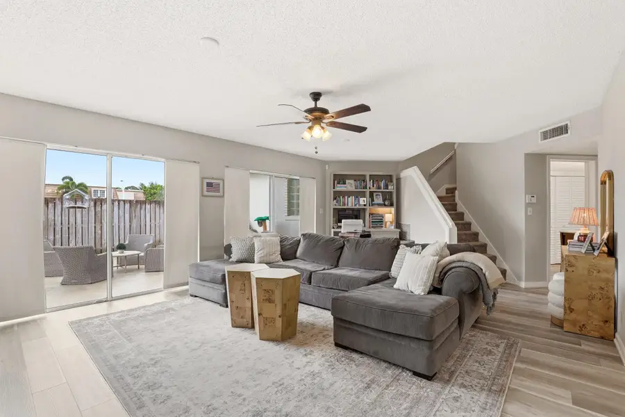 4348 Hazel Avenue #D, Palm Beach Gardens, FL 33410 - #2