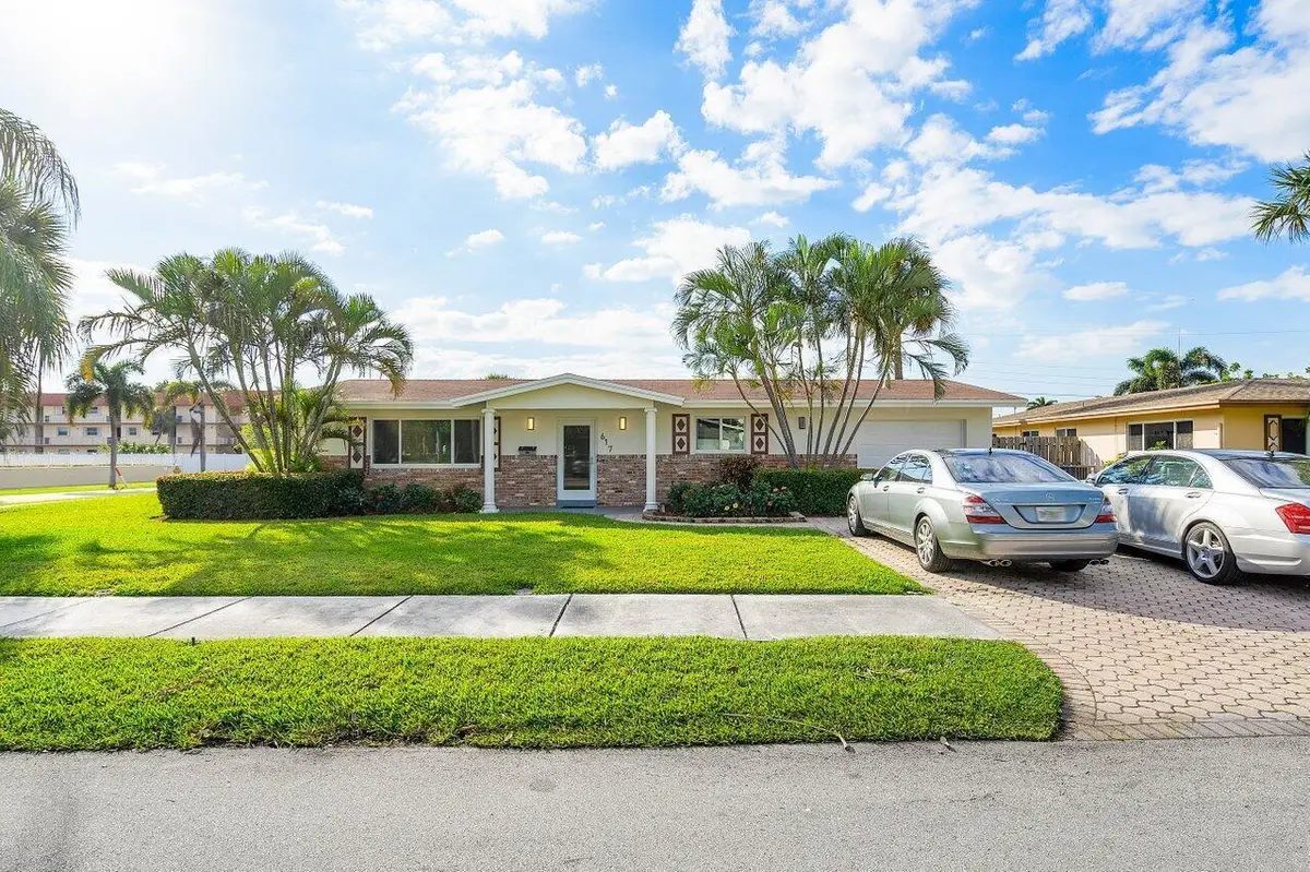617 SE 8th Avenue, Deerfield Beach, FL 33441 - #1