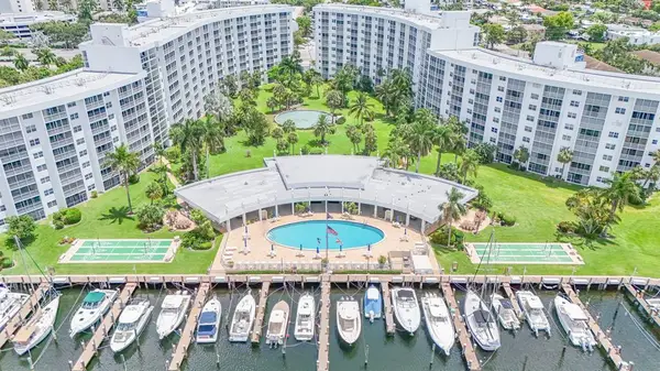 2731 NE 14th St #115, Pompano Beach, FL 33062