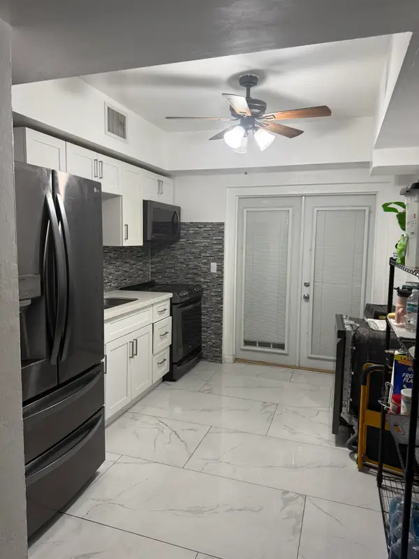2620 SW 55th Avenue, West Park, FL 33023