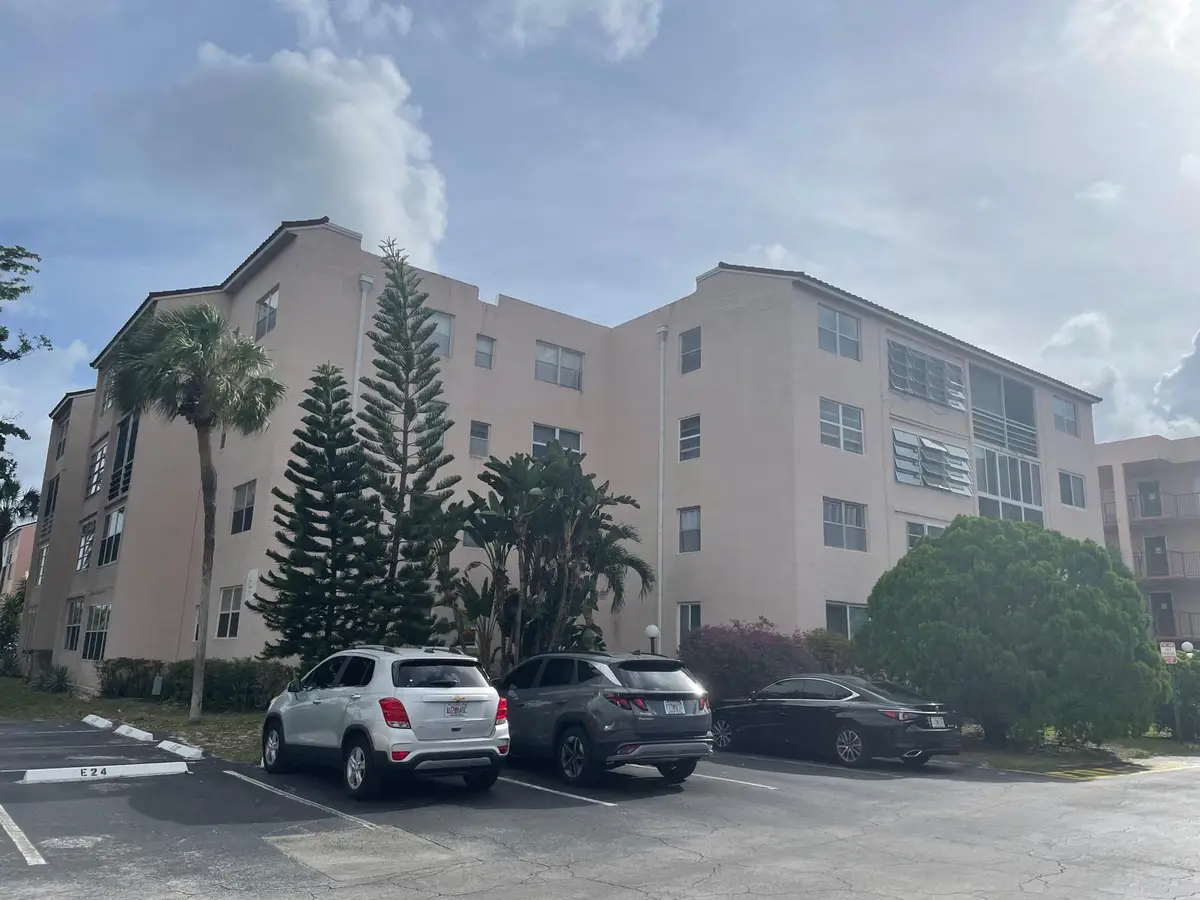 2851 Somerset Drive #111, Lauderdale Lakes, FL 33311 - #1