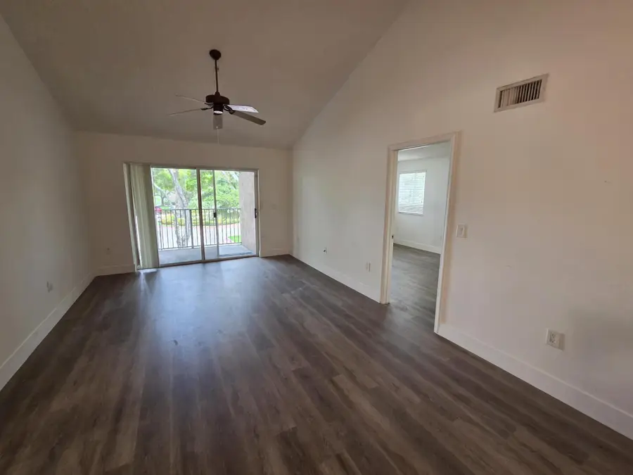 12112 St.andrews Place #212, Miramar, FL 33025 - #3