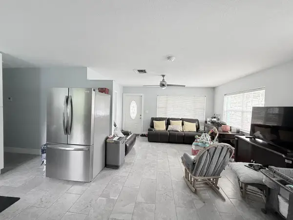 320 W 29th Street, Riviera Beach, FL 33404