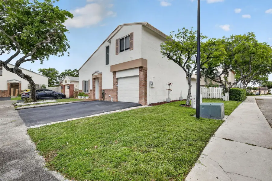 730 Cumberland Terrace, Davie, FL 33325 - #3