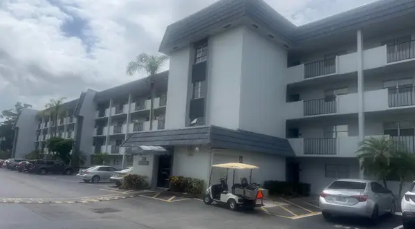 6080 NW 44th Street #109, Lauderhill, FL 33319