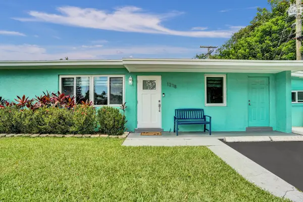 1218 SW 22nd Avenue, Delray Beach, FL 33445
