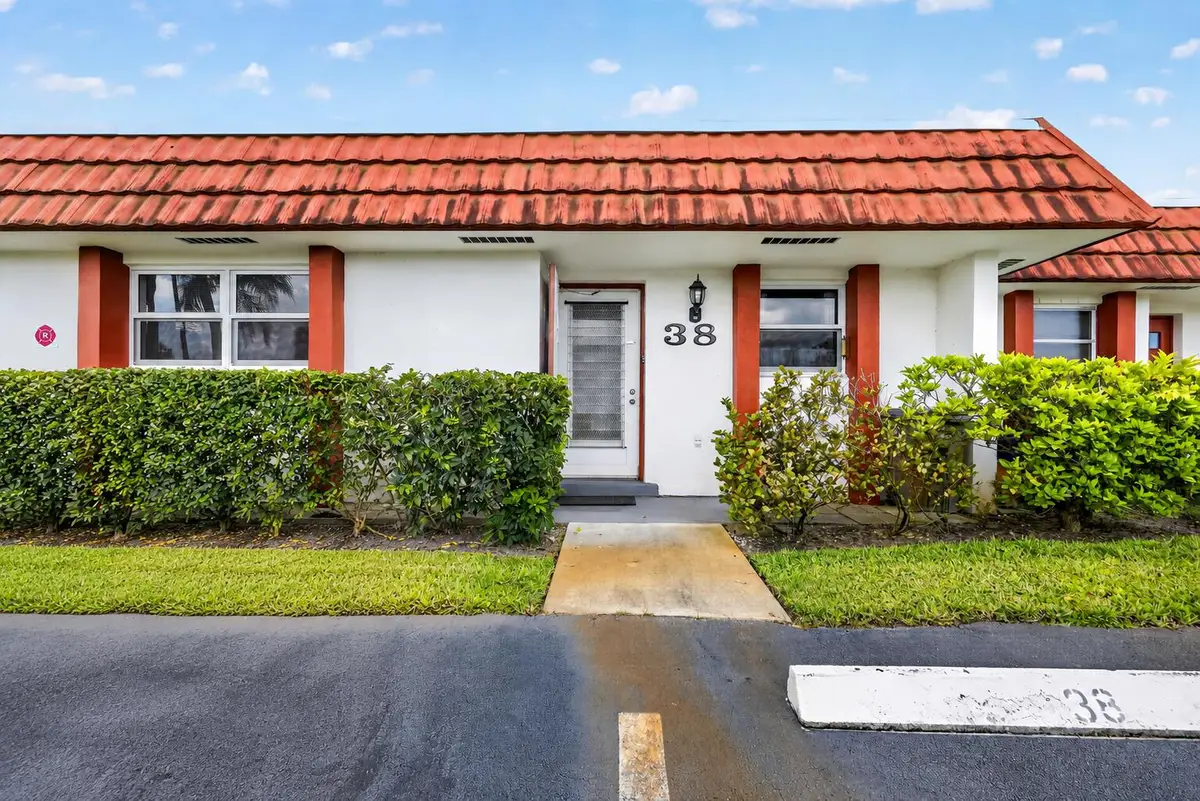 5800 W Fernley Dr Drive W #38, Lake Worth, FL 33415 - #1
