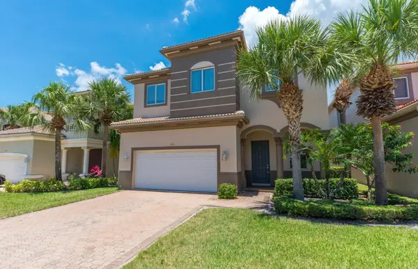 1088 Grove Park Circle, Boynton Beach, FL 33436