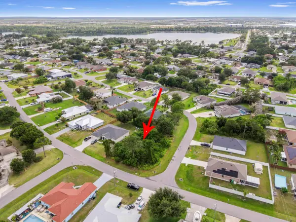 3202 SW Hambrick Street, Port St Lucie, FL 34953