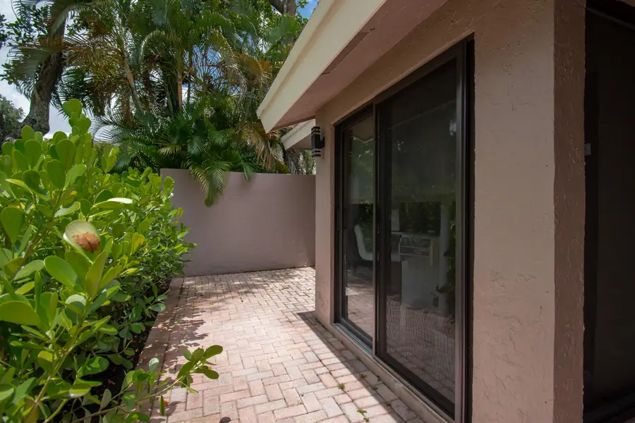 6602 Thornhill Court, Boca Raton, FL 33433 - #3