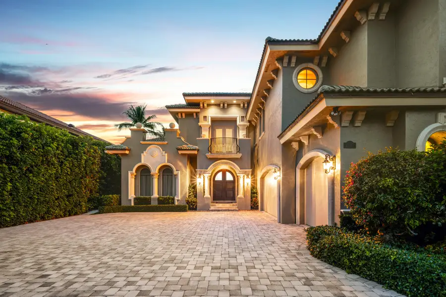 1207 N Atlantic Drive, Lantana, FL 33462 - #2