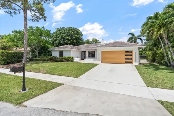 2413 NW 26th Street, Boca Raton, FL 33431