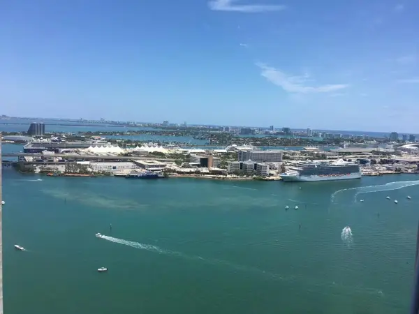 335 S Biscayne Boulevard #4004, Miami, FL 33131