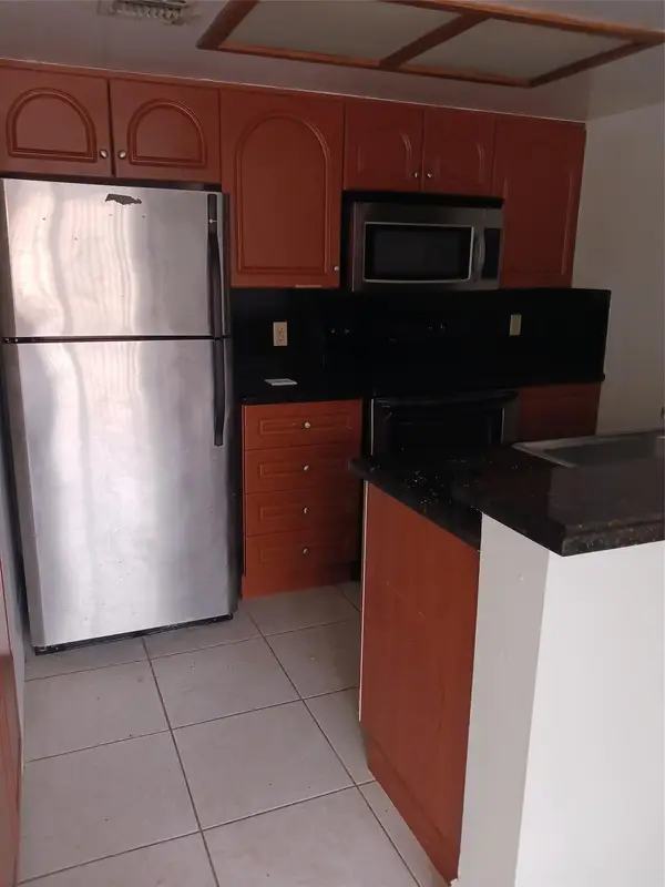 8307 Coral Lake Manor #8307, Coral Springs, FL 33065