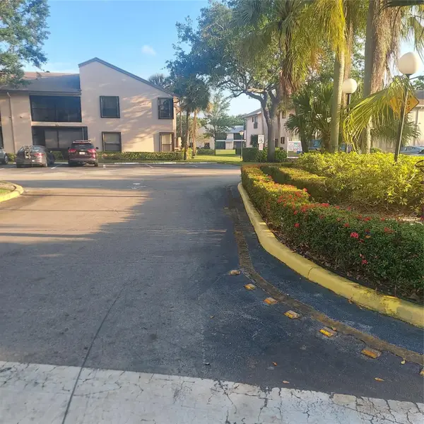 3420 NW 47th Avenue #3143, Pompano Beach, FL 33063