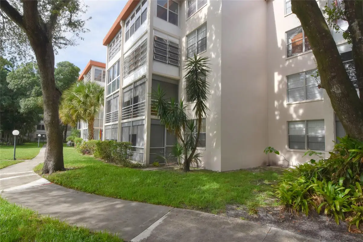 2601 NW 48th Terrace #142, Lauderdale Lakes, FL 33313 - #1