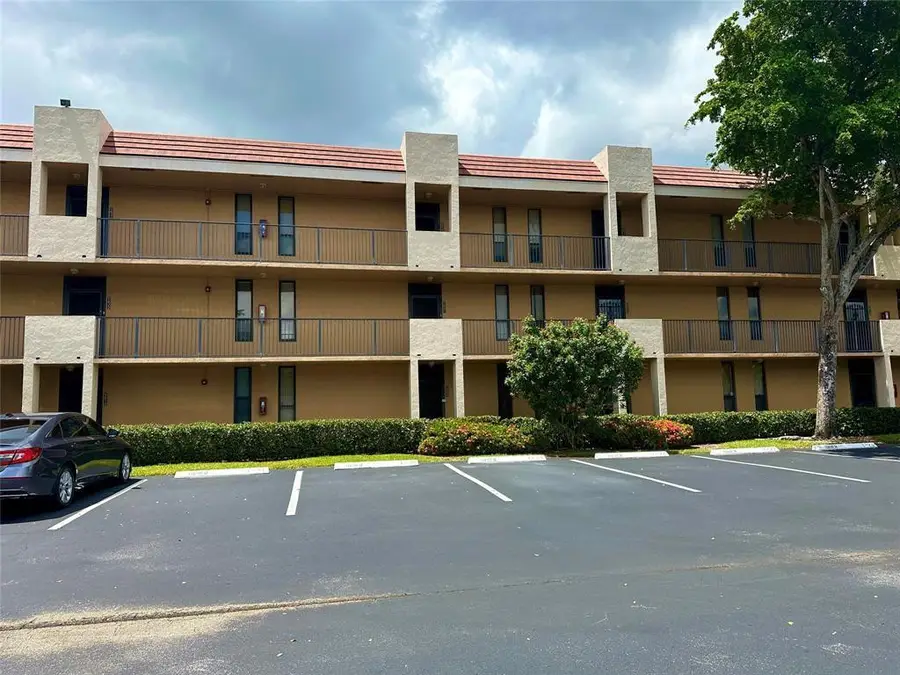 5609 Coral Lake #109, Margate, FL 33063 - #3