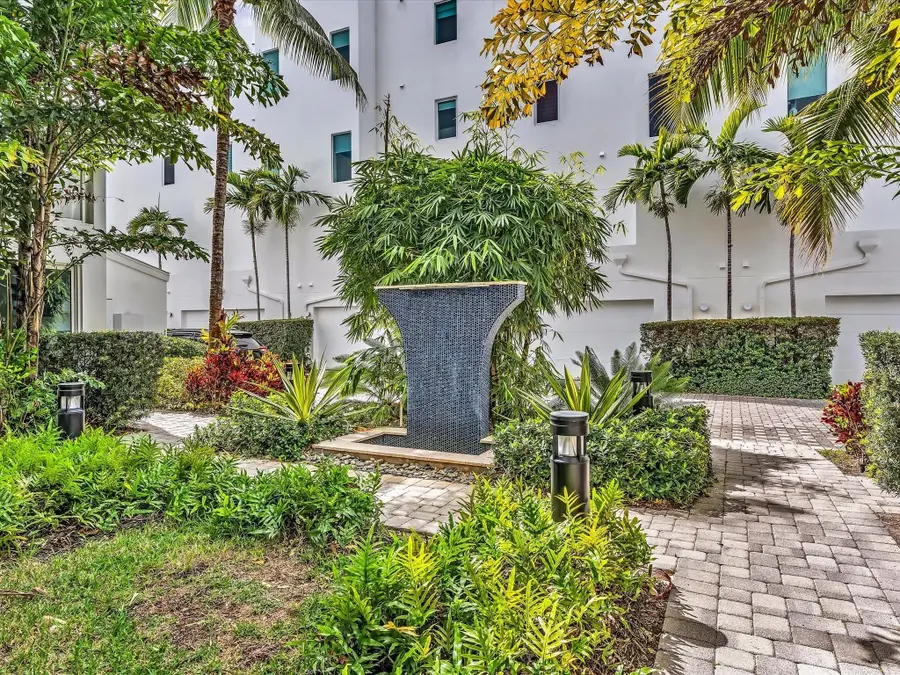 733 NE 4th Avenue #733, Fort Lauderdale, FL 33304 - #2