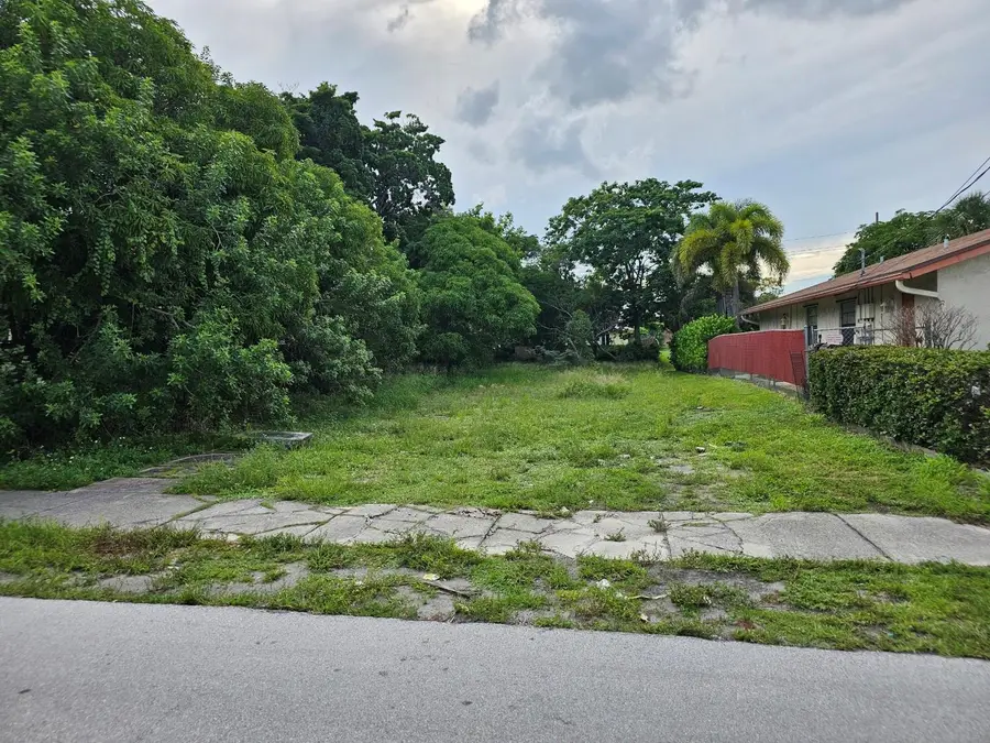 265 NW 1st Avenue, Deerfield Beach, FL 33441 - #3