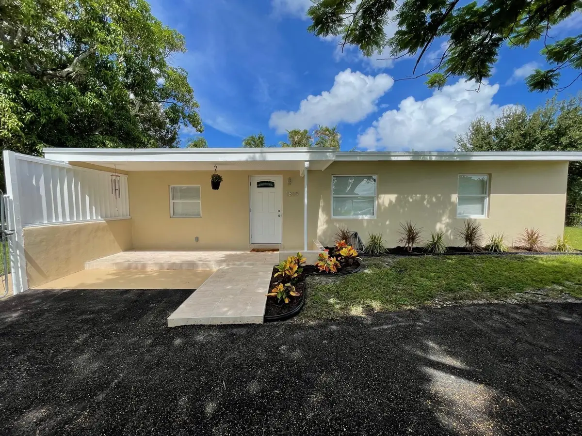 1809 NW 13th Court, Fort Lauderdale, FL 33311 - #1