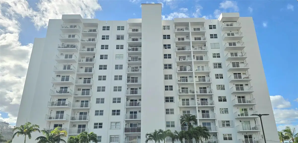 200 S Birch Road #121, Fort Lauderdale, FL 33316 - #1