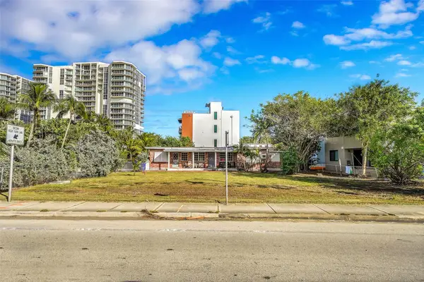 356 Balboa Street, Hollywood, FL 33019