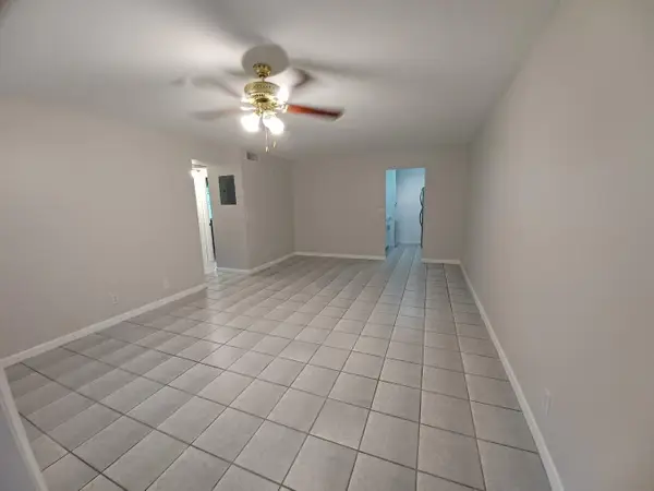 10036 Twin Lakes Drive #37F, Coral Springs, FL 33071