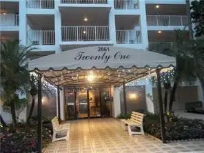 2661 S Course Drive #703, Pompano Beach, FL 33069