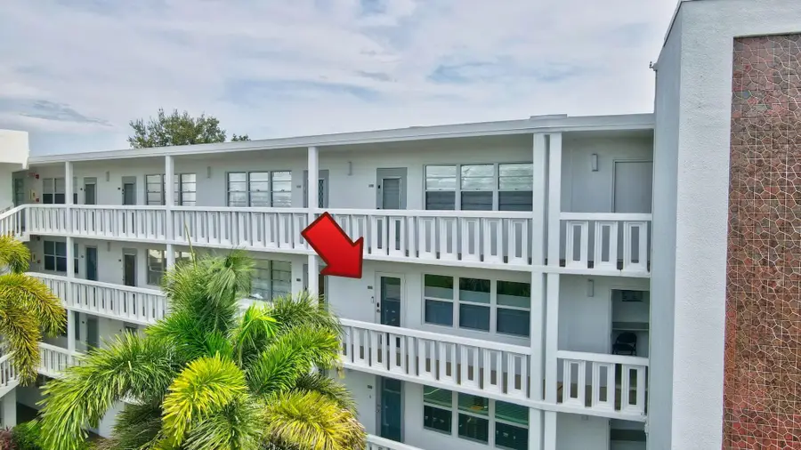 3107 Cambridge #3107, Deerfield Beach, FL 33442 - #2