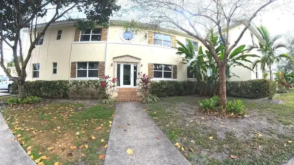 723 NE 91st Street #4c, Miami Shores, FL 33138