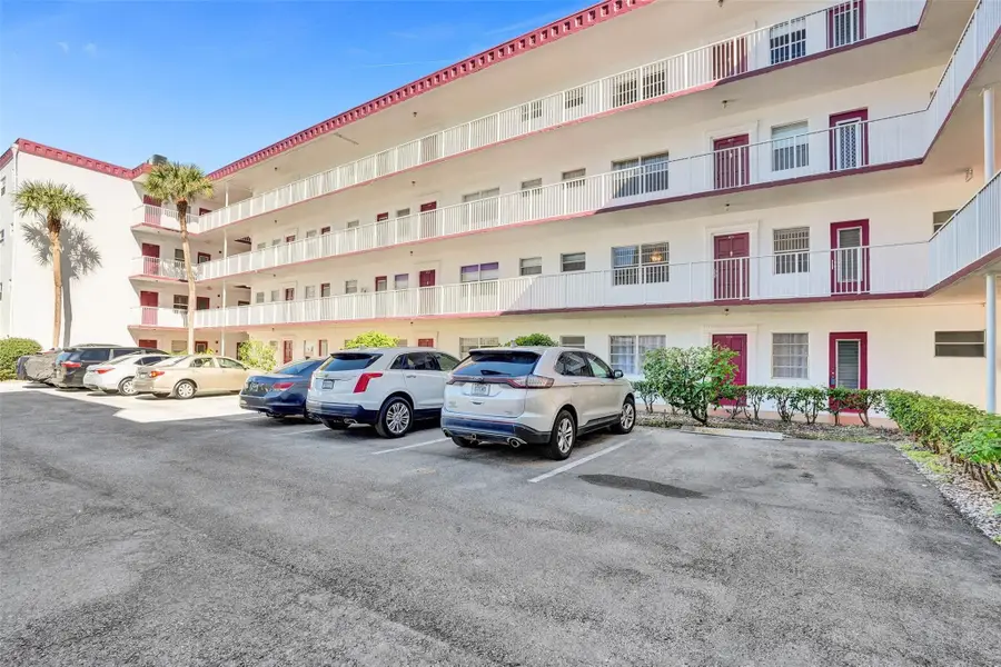 4270 NW 40th Street #211, Lauderdale Lakes, FL 33319 - #2