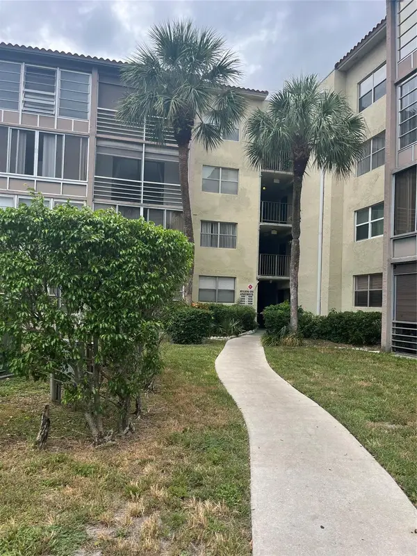 1800 sw 81 Ave N 81 Ave Lauderdale Avenue #1418, North Lauderdale, FL 33068