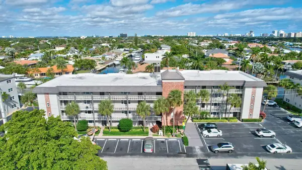 3111 NE 51st Street #205, Fort Lauderdale, FL 33308