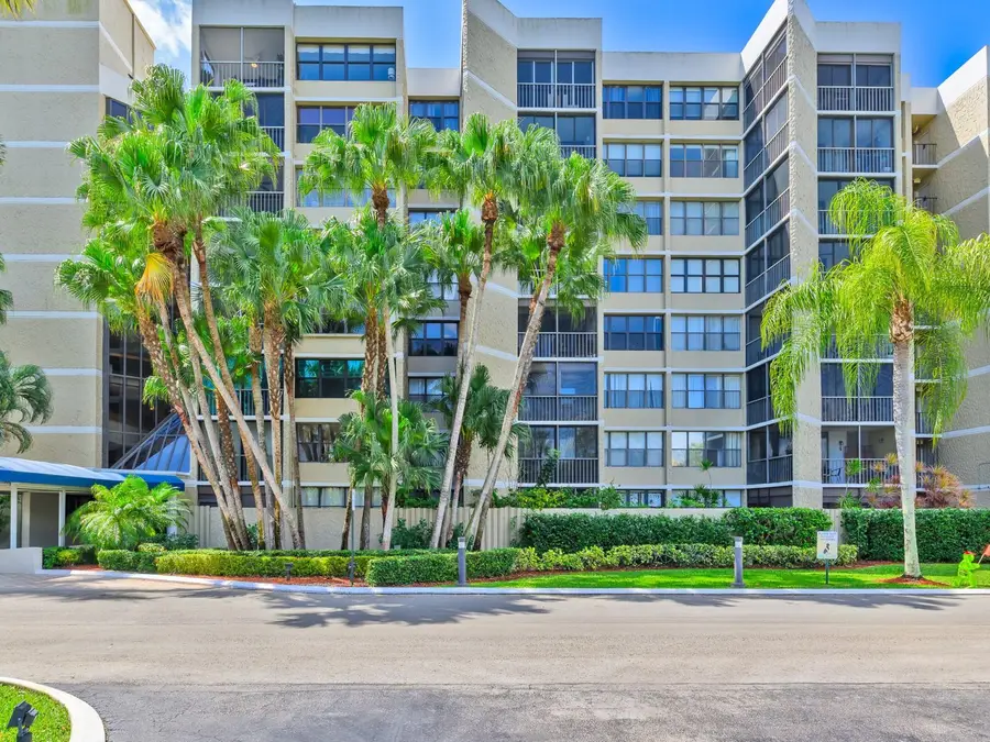 16300 Golf Club Road #719, Weston, FL 33326 - #2